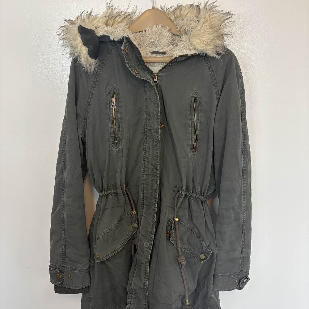 VTG Y2K Military Streetwear Tattoo Outerwear Jacket Olive Faux Fur Hood Size L